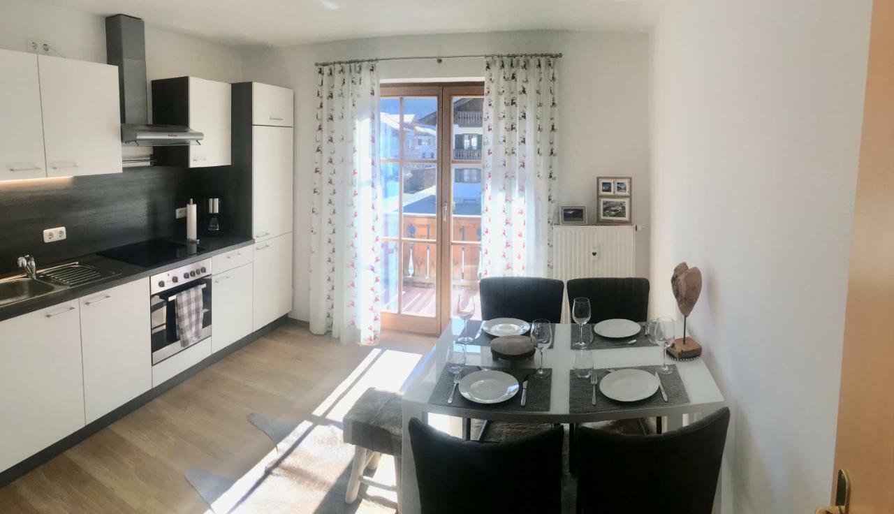 Alpenfreund Apartment มิทเทนวัลด์ ภายนอก รูปภาพ