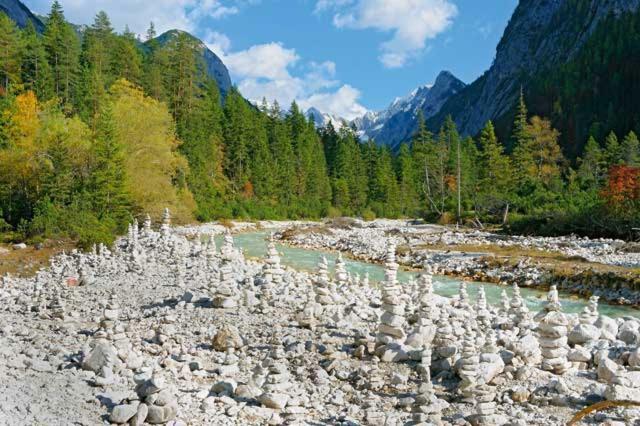 Alpenfreund Apartment มิทเทนวัลด์ ภายนอก รูปภาพ